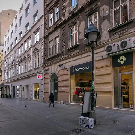 아파트 Square 베오그라드